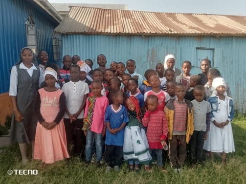 Sembrando fe con alegría en Syokimau y Athi River (Kenia)