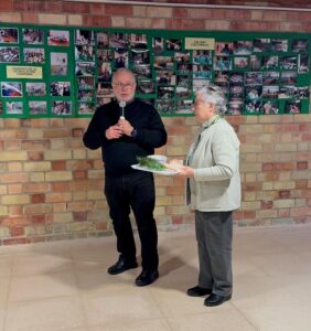 EL CENTRO SAN JOSÉ Y SAN ANTONIO DE SUECA CELEBRA SU 50 ANIVERSARIO CON UNA EXPOSICIÓN FOTOGRÁFICA