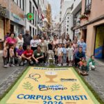 ¡Una alfombra construida con fe, arte y comunidad!