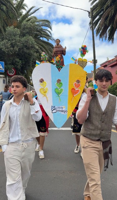 Paseo romero del Buen Consejo La Laguna en el Día de Canarias